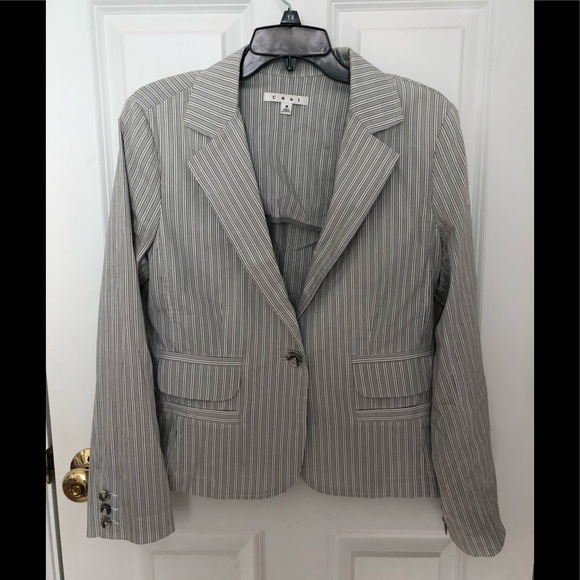 CAbi Jackets & Blazers - Cabi lightweight gray jacket/blazer. Size 8